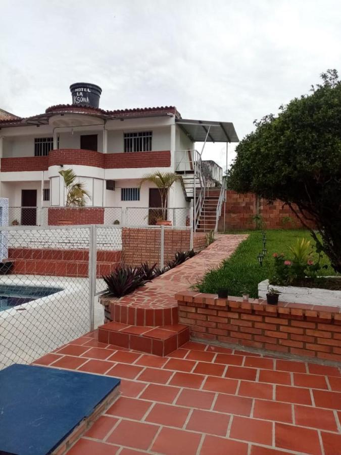 Chinácota Hotel La Casona מראה חיצוני תמונה