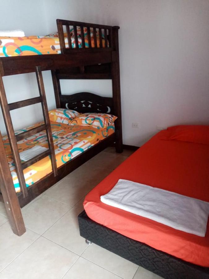 Chinácota Hotel La Casona מראה חיצוני תמונה