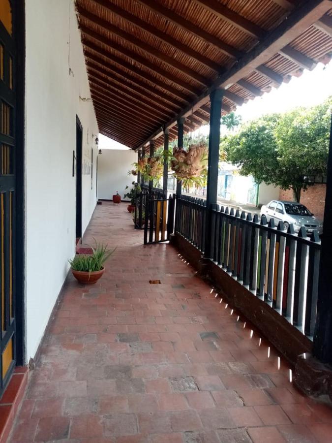 Chinácota Hotel La Casona מראה חיצוני תמונה